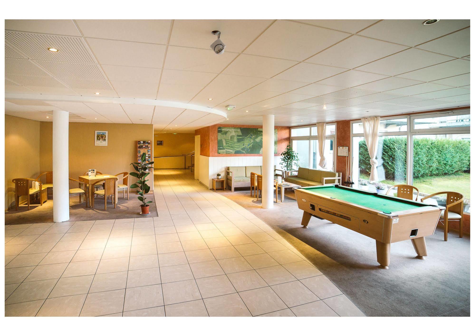 Residence Le Royal Golf & Horse Mooslargue Exterior photo